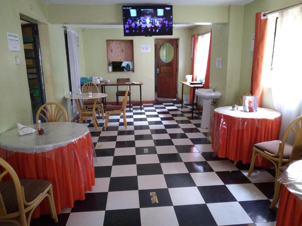 Crown Hotel Kericho Bagian luar foto