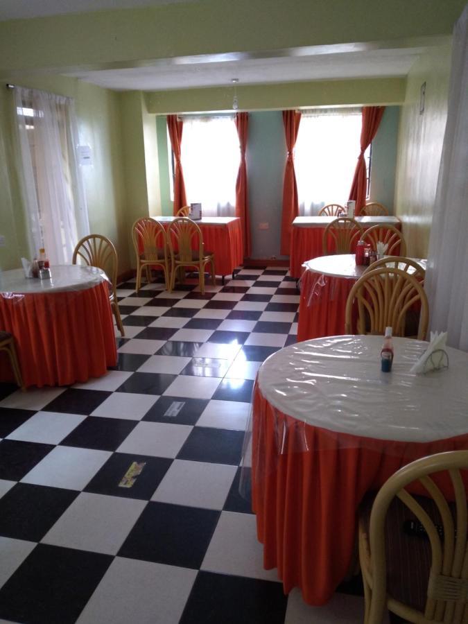 Crown Hotel Kericho Bagian luar foto
